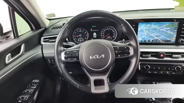 Kia K5 3rd generation 2022 Белый из Кореи, фото 4