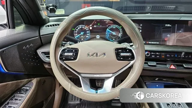 Kia K8 Hybrid 2023 Белый из Кореи, фото 4