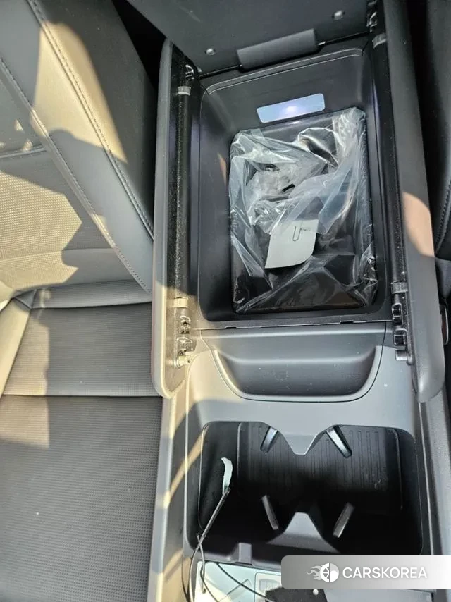 Hyundai Santa Fe (MX5) 2024 Белый из Кореи, фото 4