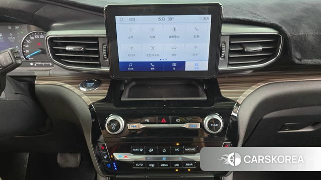 Ford Explorer 6th Generation 2022 Белый из Кореи, фото 4