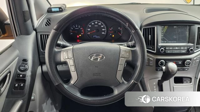 Hyundai The New Grand Starex 2018 Желтый из Кореи, фото 4