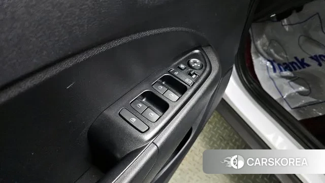 Hyundai Venue 2020 Белый из Кореи, фото 4