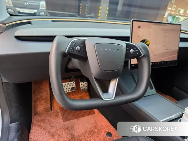 Tesla Model 3 2025 Белый из Кореи, фото 4