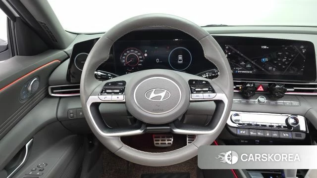 Hyundai The New Avante (CN7) 2024 Белый из Кореи, фото 4