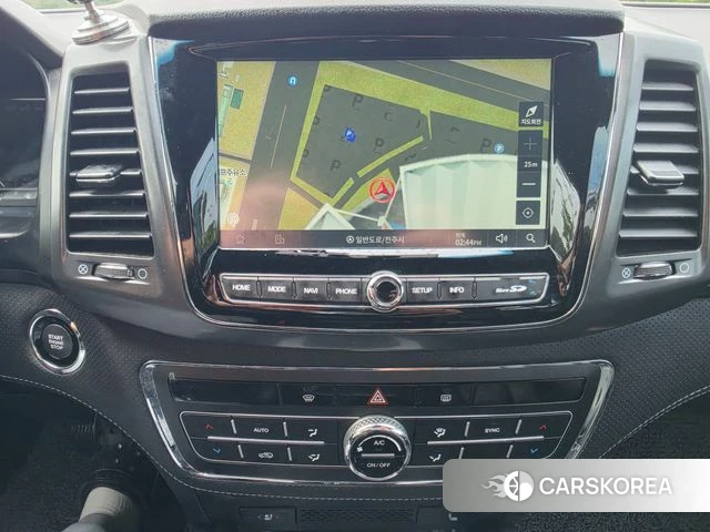 Ssangyong The New Rexton Sports Cannes 2023 Темно-зеленый из Кореи, фото 4