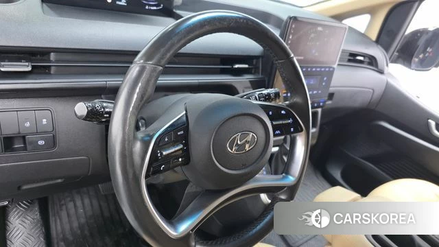 Hyundai Staria 2021 Серебристо-серый из Кореи, фото 4