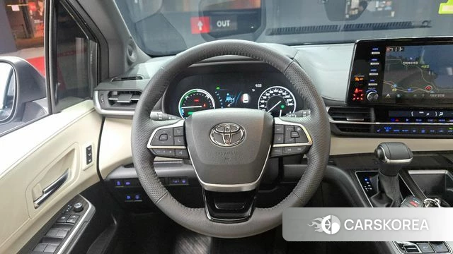 Toyota Sienna 4th Generation 2023 Серый из Кореи, фото 4