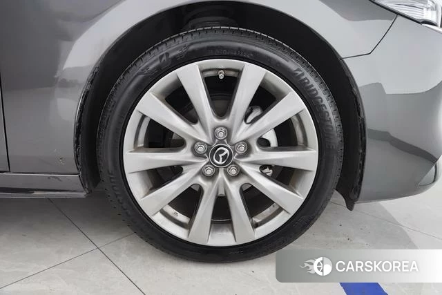Mazda 3 Angkesaila 2024 Темно-серый из Китая, фото 4