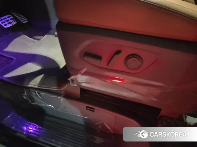 Hyundai Staria 2025 Черный из Кореи, фото 4