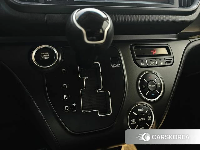 Kia The New Kia Ray 2023 Белый из Кореи, фото 4