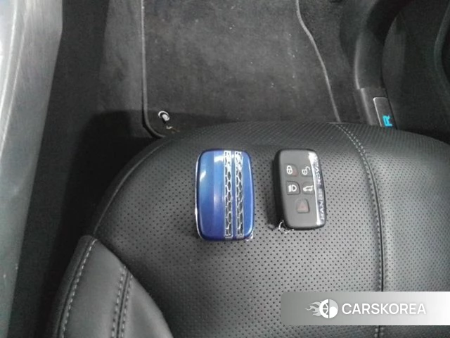 Land Rover Range Rover Evoque 2018 Белый из Кореи, фото 4