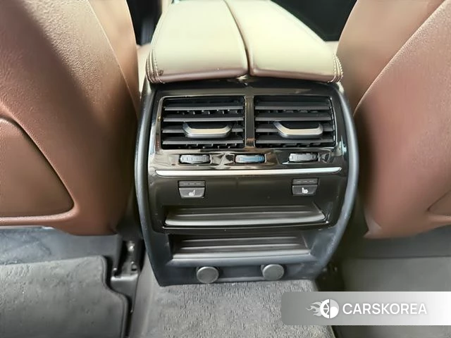 BMW 5 Series (G30) 2018 Серый из Кореи, фото 4