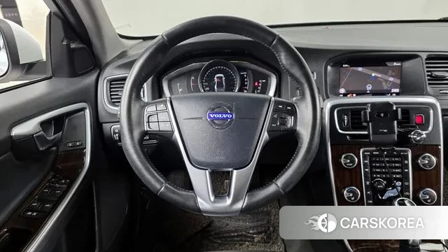 Volvo S60 2018 Белый из Кореи, фото 4