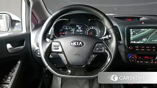 Kia The New K3 2018 Белый из Кореи, фото 4