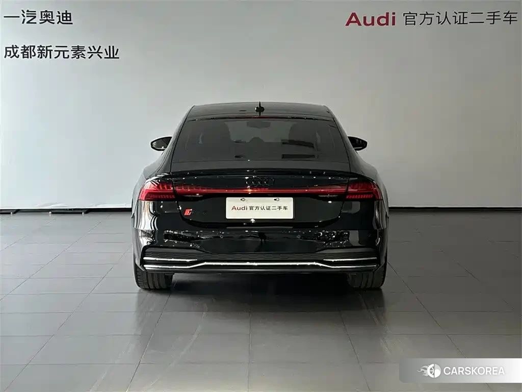Audi A7 2024 Черный из Китая, фото 4