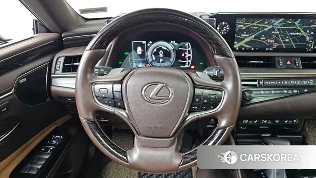 Lexus ES300h 7th generation 2020 Белый из Кореи, фото 4