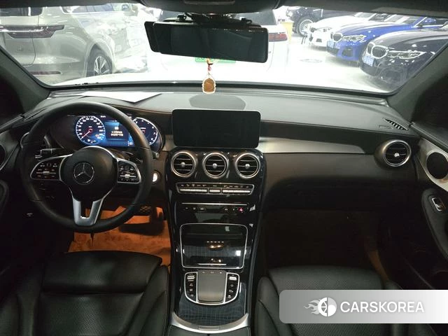 Mercedes-Benz GLC 2021 Белый из Китая, фото 4