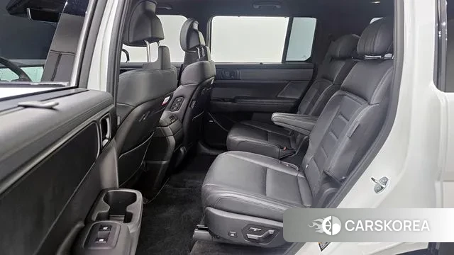 Hyundai Santa Fe (MX5) 2024 Белый из Кореи, фото 4