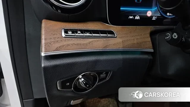 Mercedes-Benz E-Class W213 2020 Белый из Кореи, фото 4