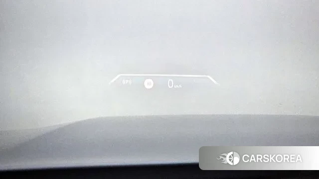 BMW 5 Series (G60) 2025 Светло-серебряный цвет из Кореи, фото 4