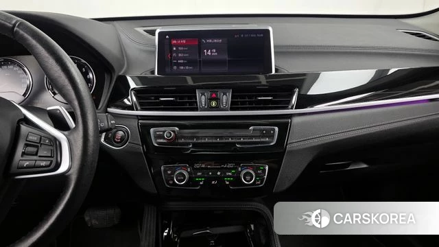 BMW X1 (F48) 2022 Белый из Кореи, фото 4