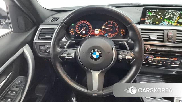 BMW 3 Series (F30) 2018 Белый из Кореи, фото 4