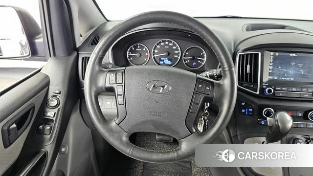 Hyundai The New Grand Starex 2018 Черный из Кореи, фото 4
