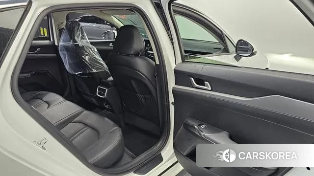 Kia The New K5 3rd generation 2024 Белый из Кореи, фото 4