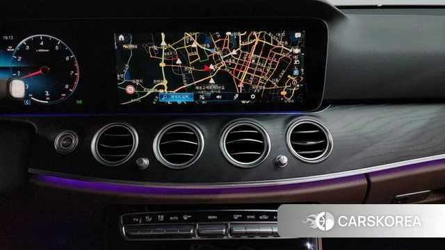 Mercedes-Benz E-Class W213 2022 Белый из Кореи, фото 4