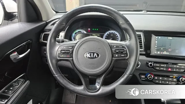 Kia Niro 2018 Белый из Кореи, фото 4
