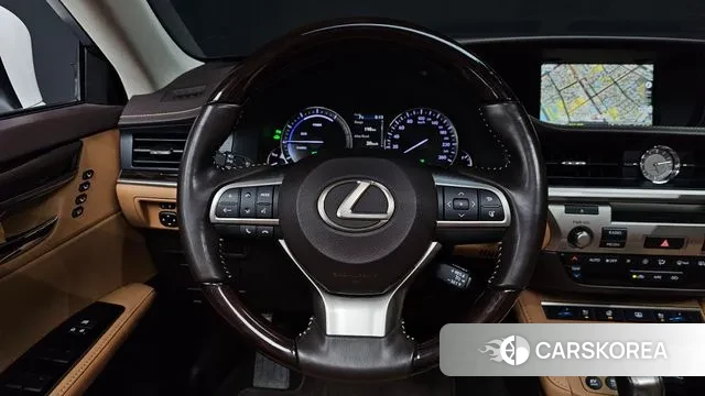 Lexus New ES300h 2018 Белый из Кореи, фото 4