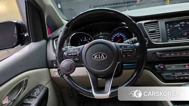 Kia The New Carnival 2018 Серый из Кореи, фото 4
