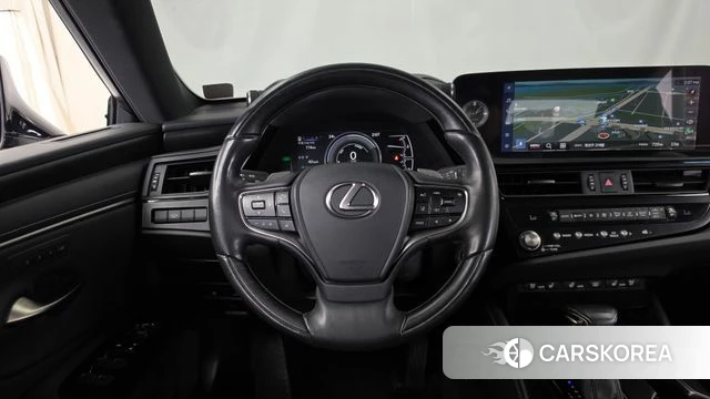 Lexus ES300h 7th generation 2022 Песочный из Кореи, фото 4