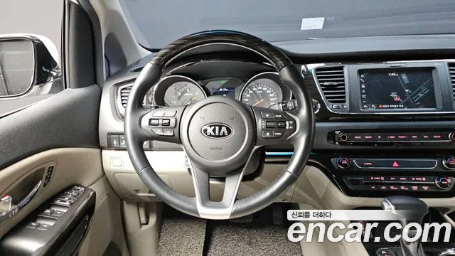 Kia The New Carnival id 2487434 из Кореи 4