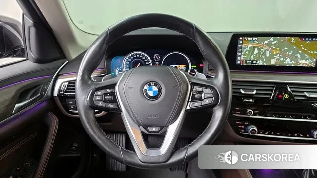 BMW 5 Series (G30) 2018 Черный из Кореи, фото 4