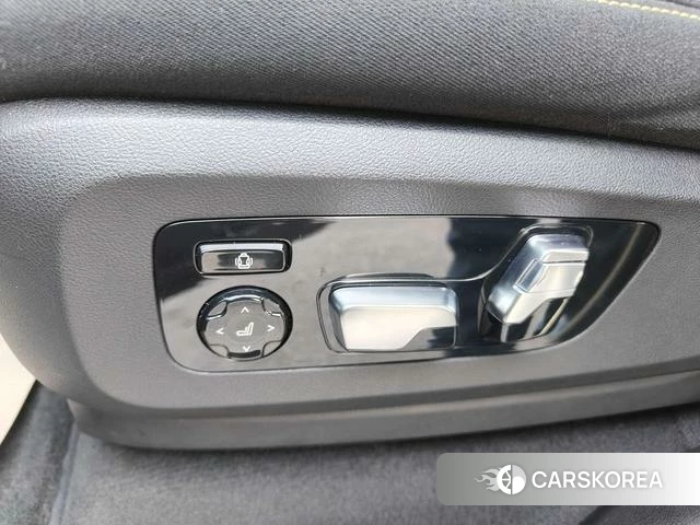 BMW X5 2025 Черный из Китая, фото 4