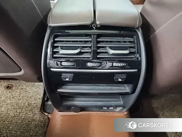 BMW 5 Series (G30) 2020 Белый из Кореи, фото 4