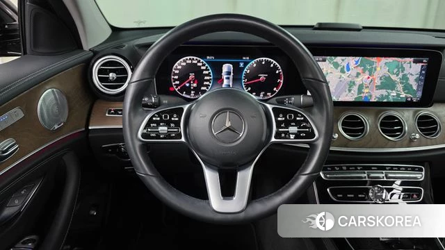 Mercedes-Benz E-Class W213 2019 Черный из Кореи, фото 4
