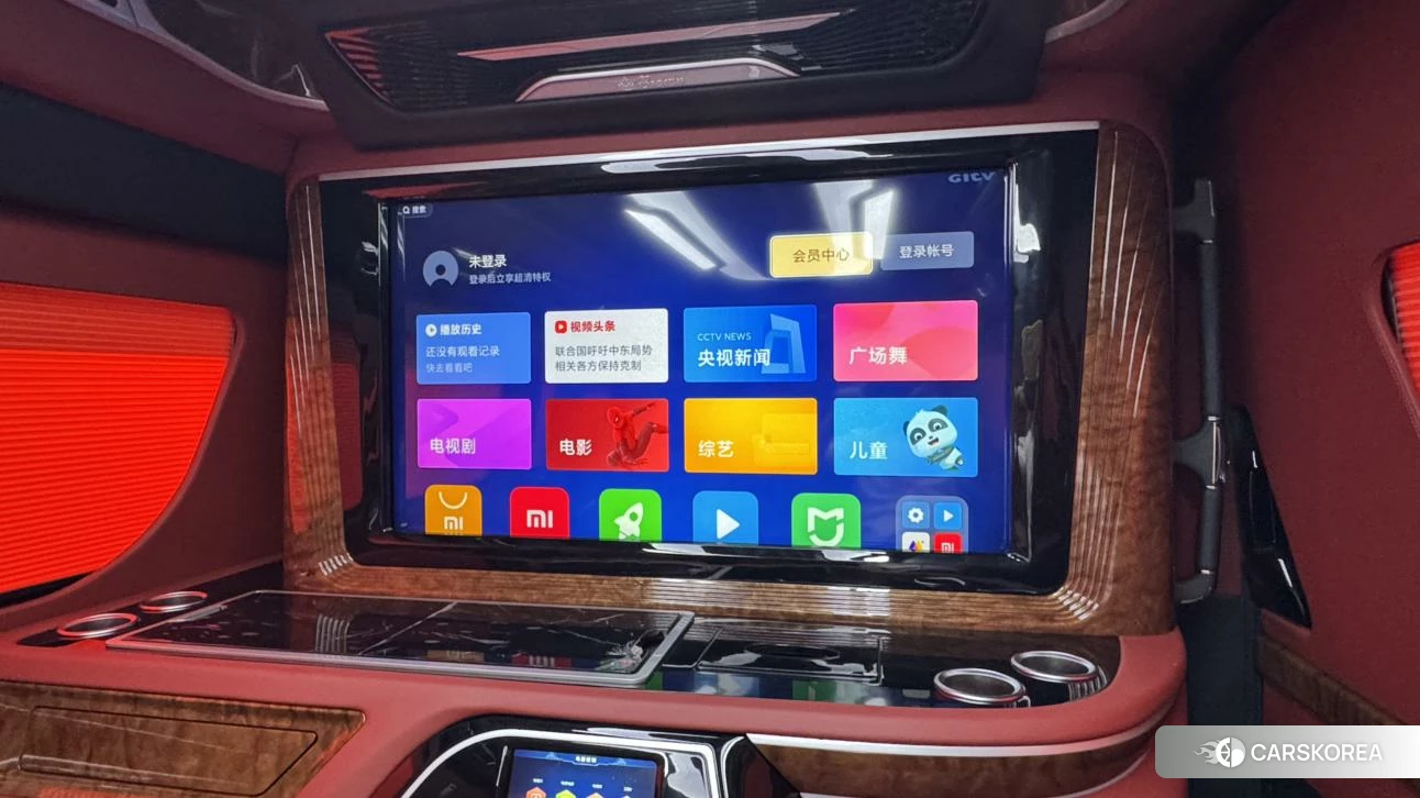 Toyota Hiace 2026 Черный из Китая, фото 4