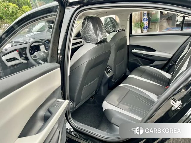 Volkswagen Sagitar 2026 Черный из Китая, фото 4
