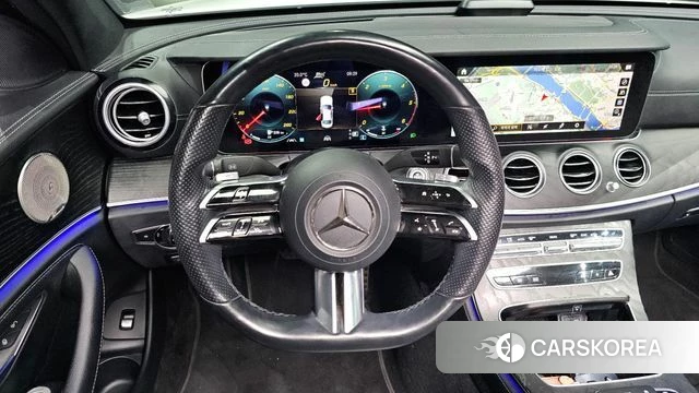 Mercedes-Benz E-Class W213 2022 Белый из Кореи, фото 4