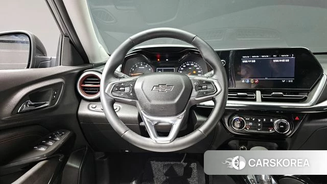 Chevrolet (GM Daewoo) Trax Crossover 2024 Черный из Кореи, фото 4