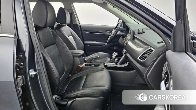 Kia Seltos 2022 Серый из Кореи, фото 4