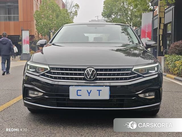 Volkswagen Magotan 2025 Черный из Китая, фото 4