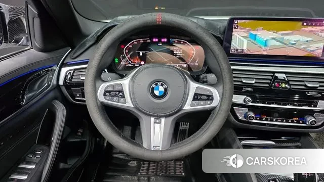 BMW 5 Series (G30) 2021 Белый из Кореи, фото 4