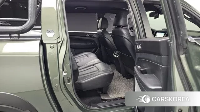 Ssangyong The New Rexton Sports Cannes 2023 Темно-зеленый из Кореи, фото 4