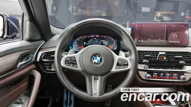 BMW 5 Series (G30) 2021 Черный из Кореи, фото 4