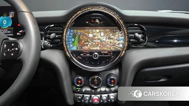 Mini Cooper 2022 Жемчужный цвет из Кореи, фото 4