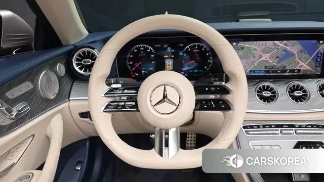 Mercedes-Benz E-Class W213 2022 Песочный из Кореи, фото 4