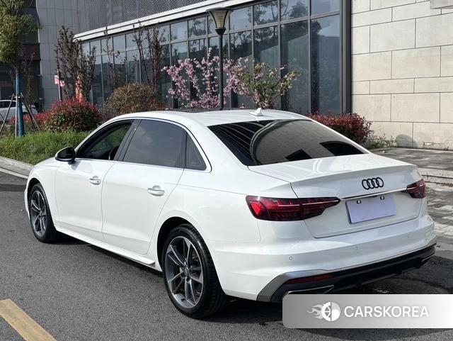 Audi A4L 2021 Белый из Китая, фото 4